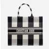 디올 북 체크 토트백 M1286ZRKQ_M941