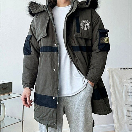 스톤아일*드 배색 오버패딩