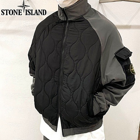 스톤아일*드 퀄팅 배색 패딩