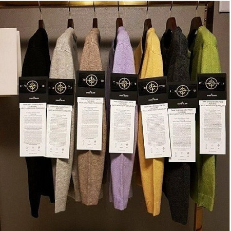 스톤아일*드 와펜패치 울 캐시미어 베이직 니트