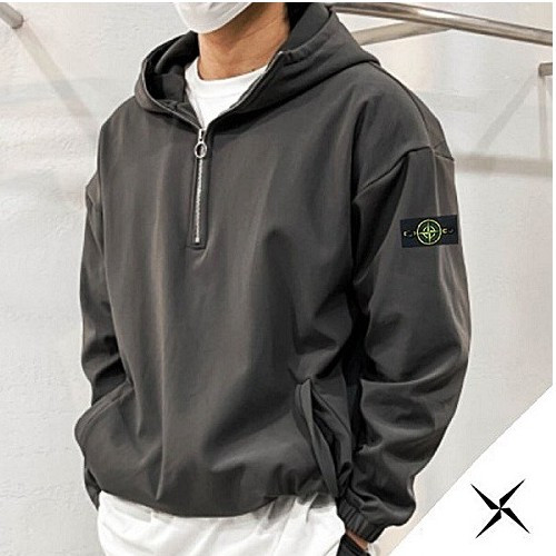 스톤아일*드 STONE ISLAND 피스 기모후드 반집업