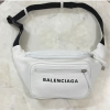 발렌시아가 에브리데이 벨트백힙색 화이트