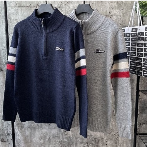 타이틀리*트 자수로고 반집업 니트