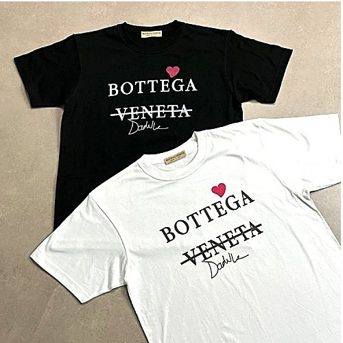 보테가베*타 레드 하트 레터링 반팔