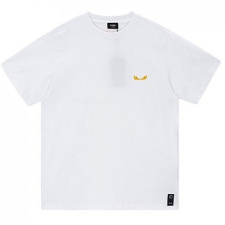 FENDI 미니로고 자수 디테일 반팔티