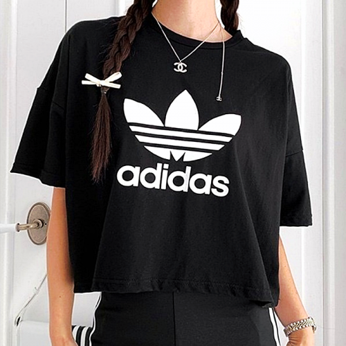 ADIDAS 로고 뱅크 크롭티셔츠