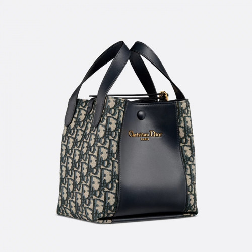 Dior Signature 스몰 버킷백