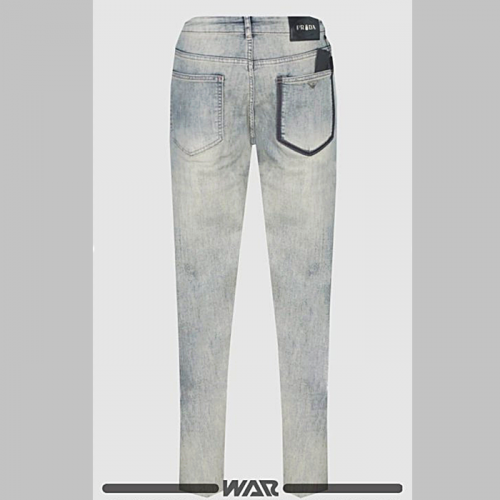 PRADA 라인 포인트 금속패치 청바지