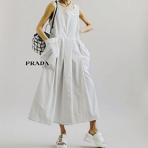 PRADA 빅포켓 스티치 원피스