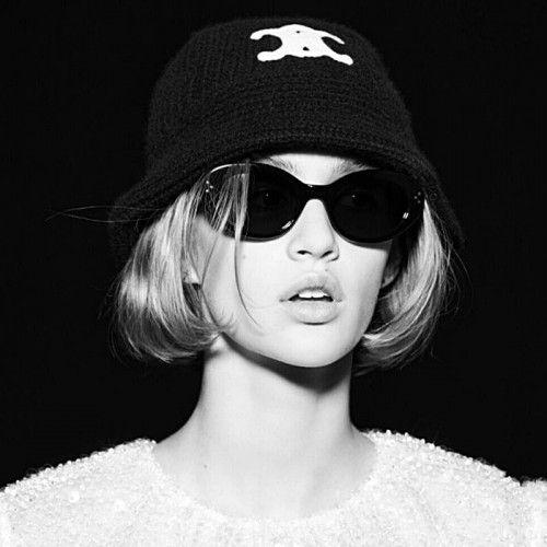 셀린느 CELINE 트리움페 버킷햇