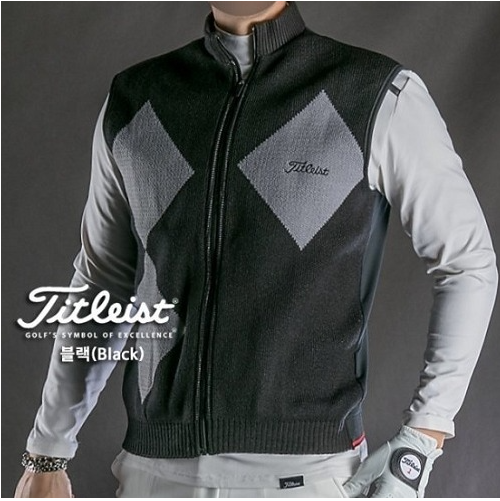 타이틀리*트 인술레이트 집업 니트베스트