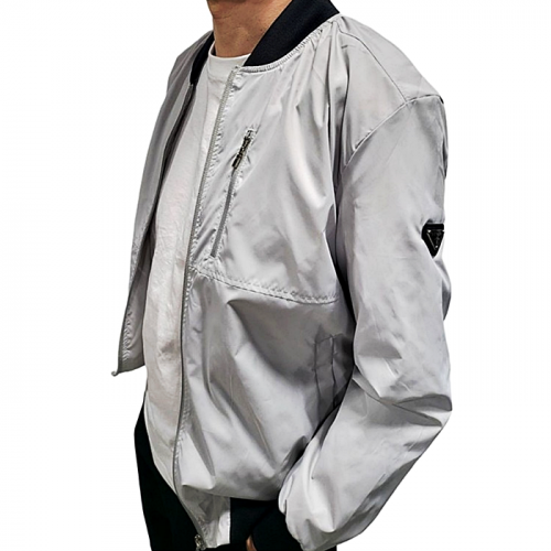 프라다 PRADA 플레이트 블루종