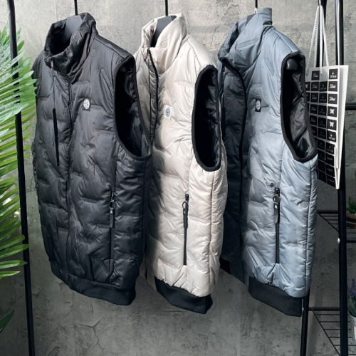 스톤아일*드 STONE ISLAND 패치패딩