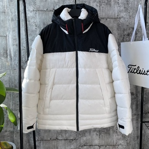 타이틀리*트 배색 윈터 패딩