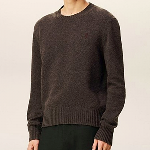 AMI 드 꾀흐 까마이외 자수 크루넥 울 스웨터