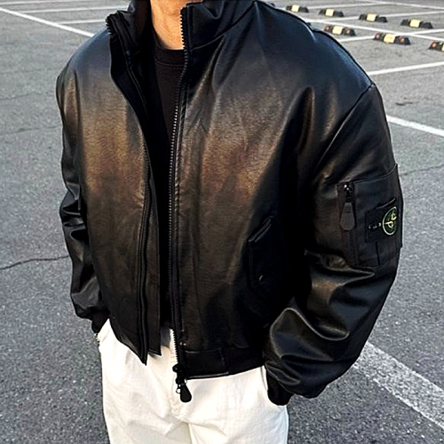 스톤아일*드 STONE ISLAND 레더 봄버 자켓