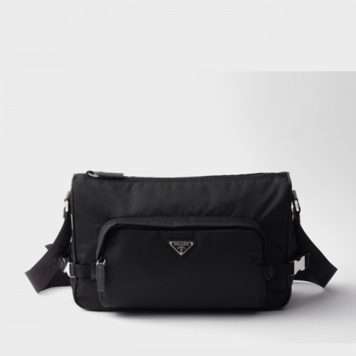 프*다 라지 리나일론 및 사피아노 가죽 숄더백