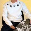 PRADA 넥 플레이트 레터링 로고 맨투맨