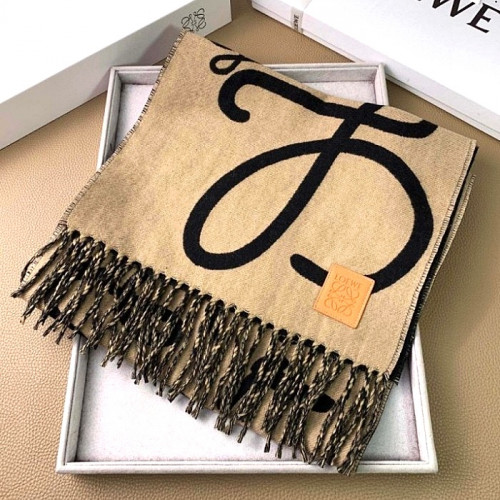 로에베 LOEWE 캐시블록 머플러