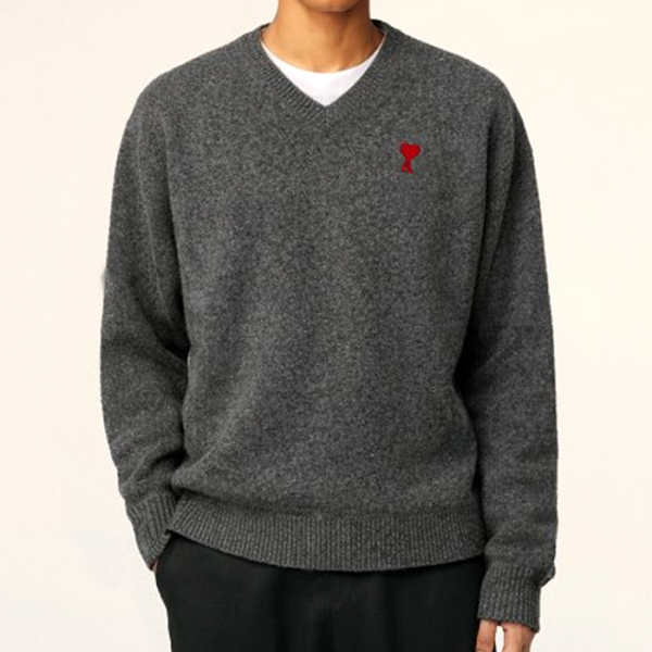 AMI 드 꾀흐 엠브로이더리 V넥 울 스웨터