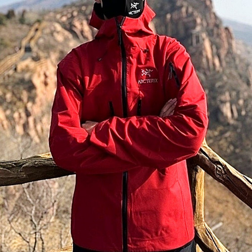 *   금일특가  -  ARCTERYX 알파 SV 자켓   *