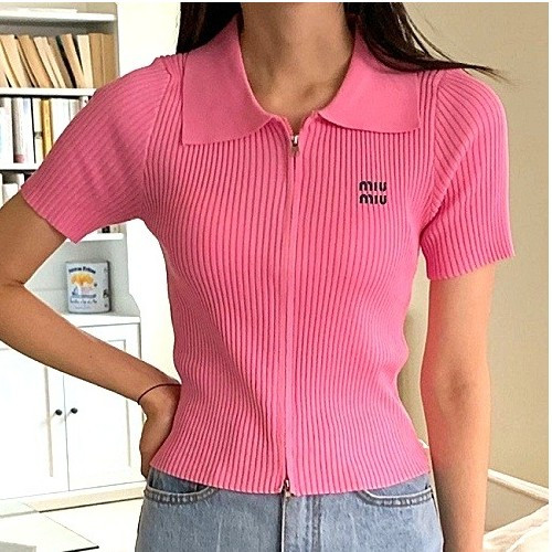 MIUMIU 반팔카라 니트 집업