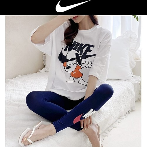 NIKE 스누피 박스T