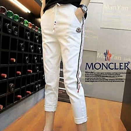 MONCLER 옆라인 팬츠