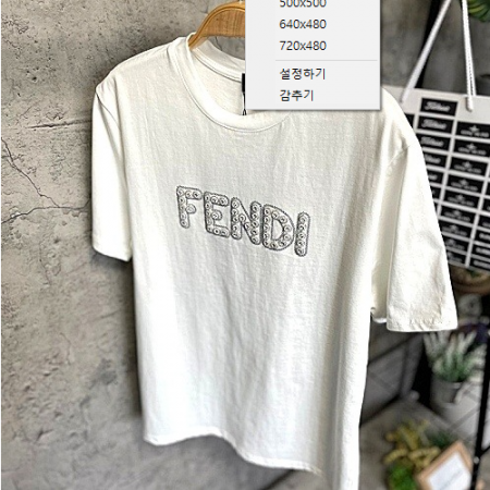 FENDI 포켓로고 티셔츠