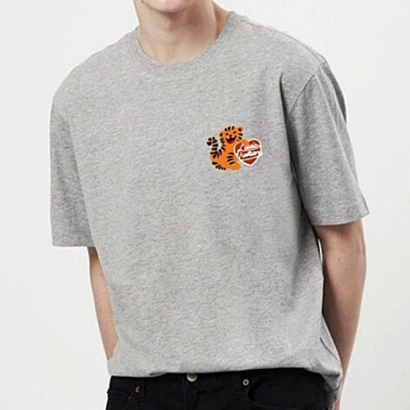 루이*통 타이거 가슴로고 티셔츠