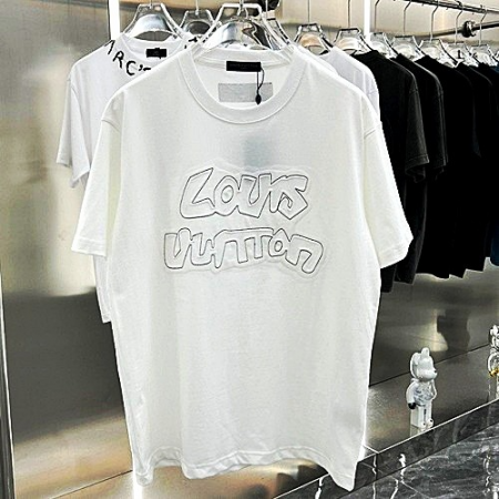 LOUIS VUITTON 레터링 엠보 라운드 티