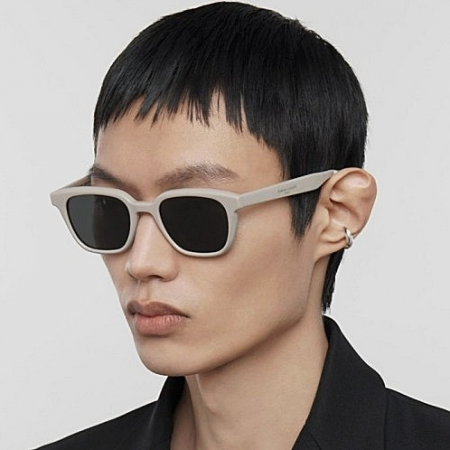 젠틀몬스터 X 마르지엘라 collection MM007 - 그레이