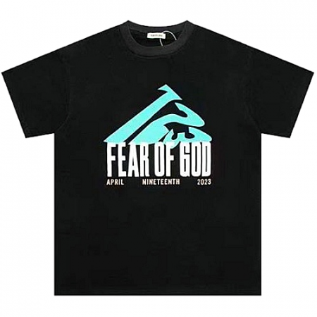 FEAR OF GOD x RRR123 나인틴로고 티셔츠