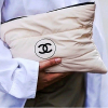 CHANEL 로고 파우치