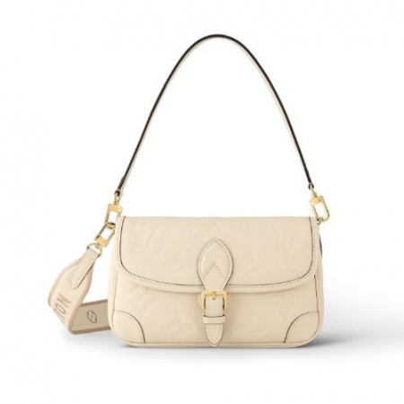 루이비통 다이앤 사첼백 크림 M46388