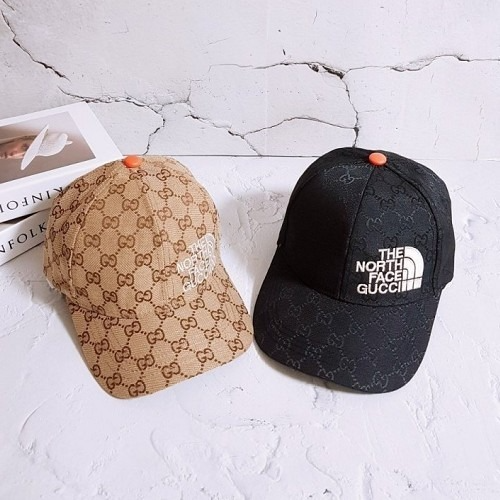 GUC*I & 노스페*스 콜라보 모자 (남녀공용)