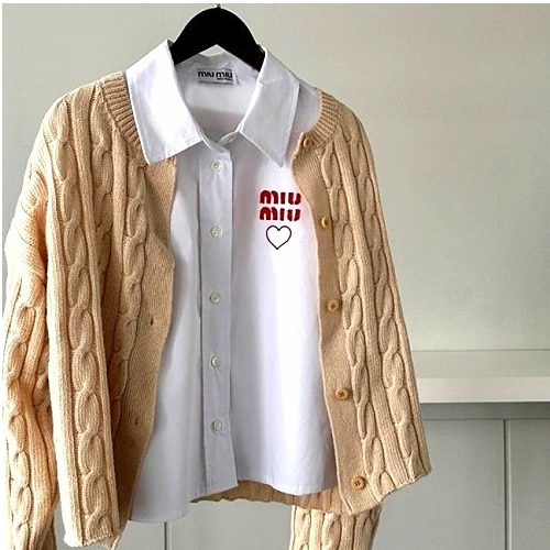 MIUMIU 하트자수 셔츠