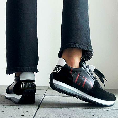 발렌*노 디테일 오픈 스니커즈