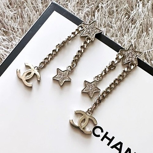 CHANEL 별 드롭 귀걸이