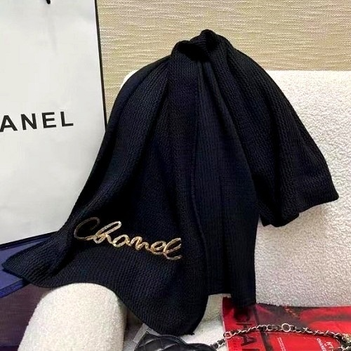 CHANEL 레터링 머플러