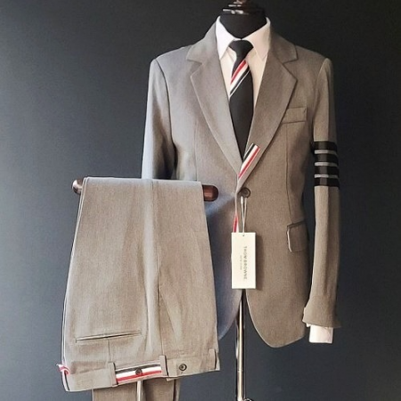 톰브*운 THOME BROWNE 사선완장 정장 세트 - 그레이