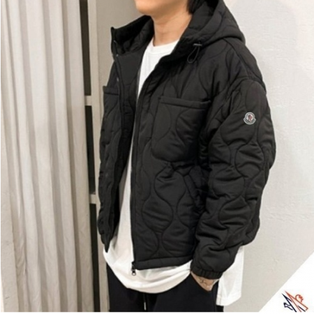 MONCL*R 퀄팅 후드패딩