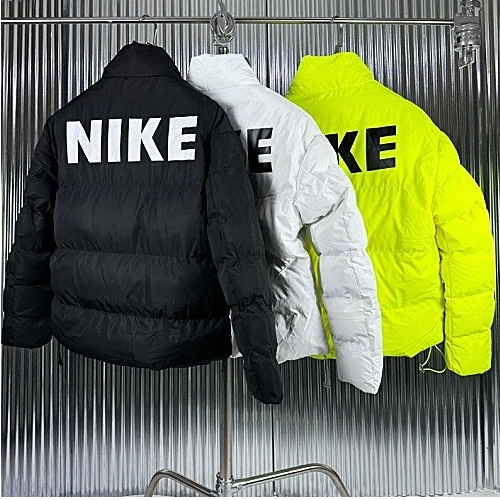 NIKE 나이키 써마핏 패딩