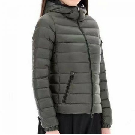 MONCL*R 로고패치 패딩