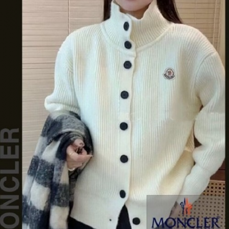 MONCL*R 넥 단추 가디건