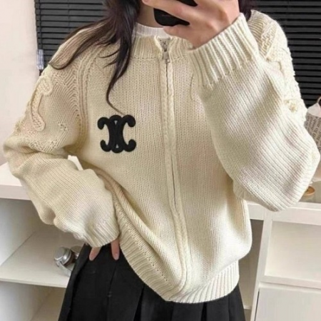 CELI*E 슬리먼 니트 점퍼