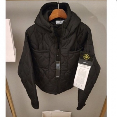 스톤아일*드 퀄팅 패딩 후드 점퍼