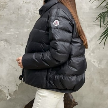 MONCL*R 오리털 숏패딩 (수입)