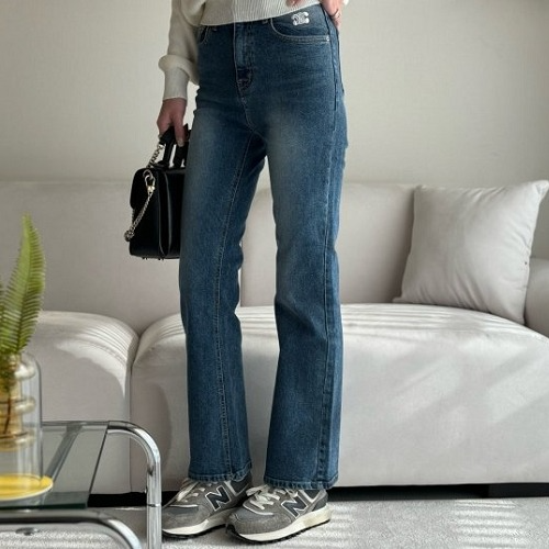 CELI*E 트리오페 자수로고 데님팬츠