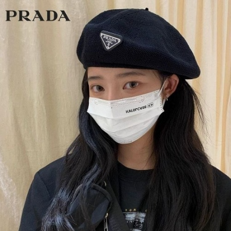 PRA*A 시그니처 메탈 패치 모자